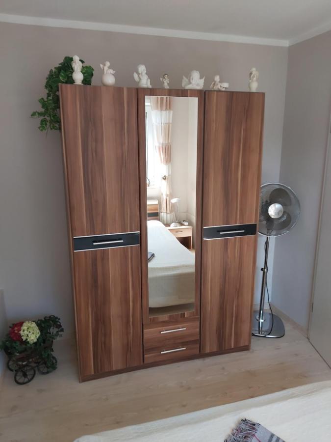 Ferienwohnung Dinnebier Leubnitz Bagian luar foto